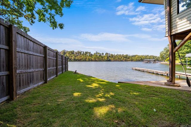 325 Galveston Rd Drive, Hot Springs, AR 71913