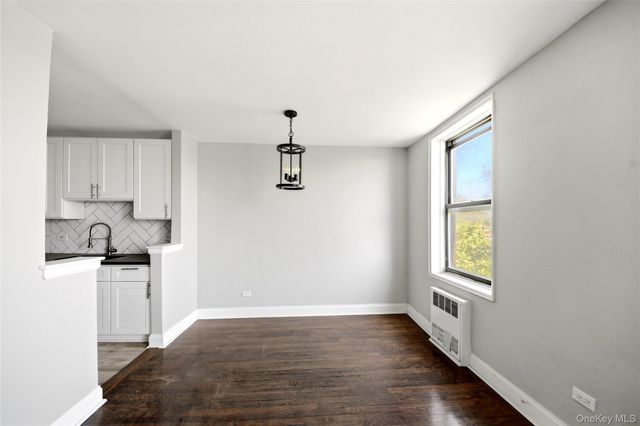 3531 Bronxwood 5F, Bronx, NY 10469