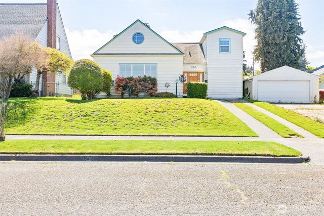 230 W 14th Street, Port Angeles, WA 98362
