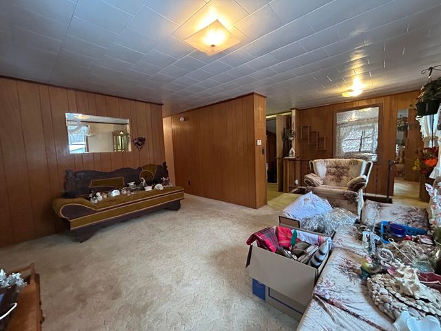 308 Spring Hollow RD, Troutville, VA 24175