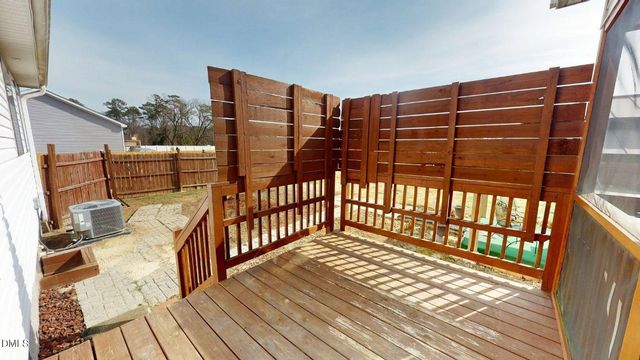 3027 Nc Hwy 210, Smithfield, NC 27577