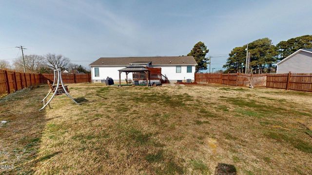 3027 Nc Hwy 210, Smithfield, NC 27577