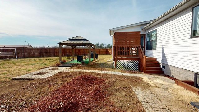 3027 Nc Hwy 210, Smithfield, NC 27577