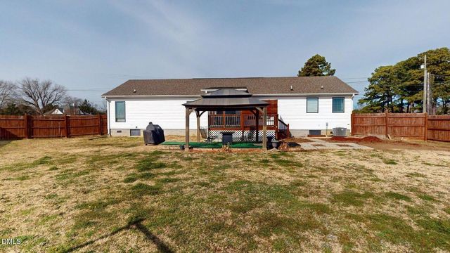 3027 Nc Hwy 210, Smithfield, NC 27577