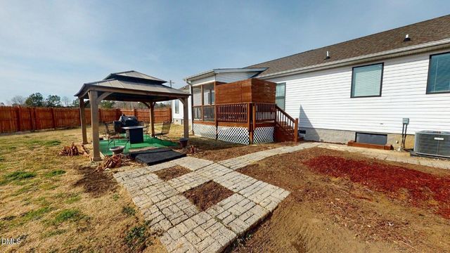 3027 Nc Hwy 210, Smithfield, NC 27577