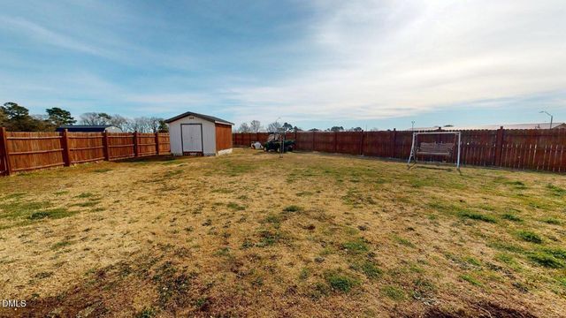 3027 Nc Hwy 210, Smithfield, NC 27577