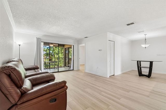 10100 SAILWINDS BOULEVARD N 202, Largo, FL 33773