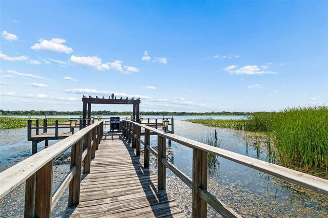 10100 SAILWINDS BOULEVARD N 202, Largo, FL 33773