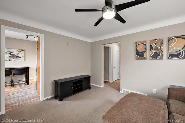 1544 Geneva Street, Dearborn, MI 48124