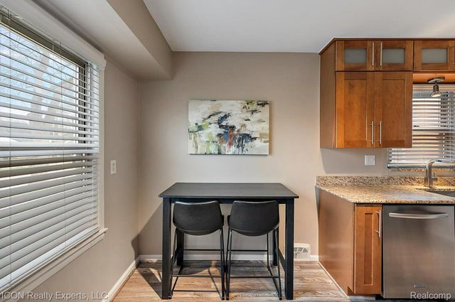 1544 Geneva Street, Dearborn, MI 48124