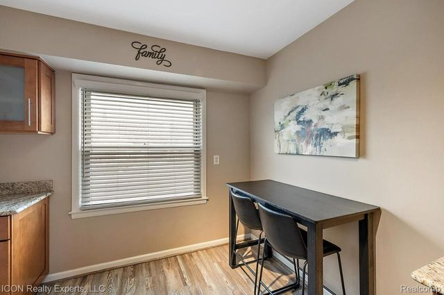 1544 Geneva Street, Dearborn, MI 48124