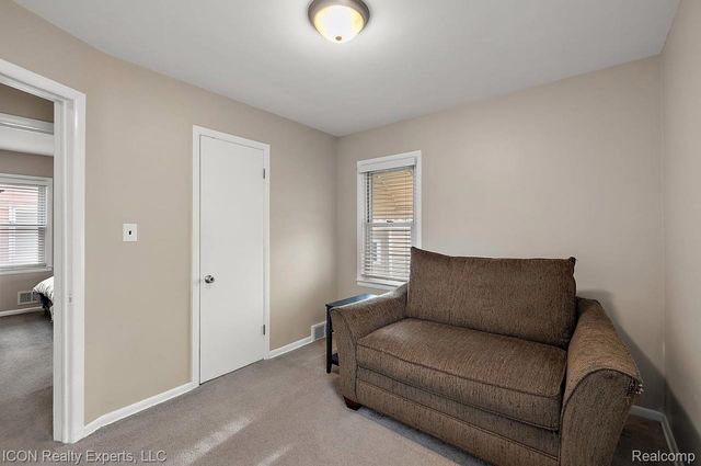 1544 Geneva Street, Dearborn, MI 48124