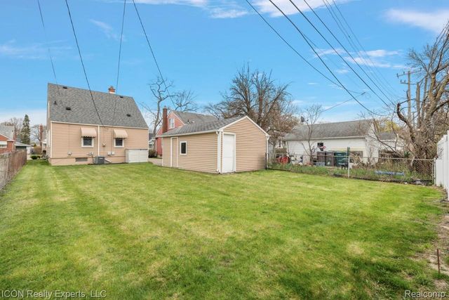 1544 Geneva Street, Dearborn, MI 48124