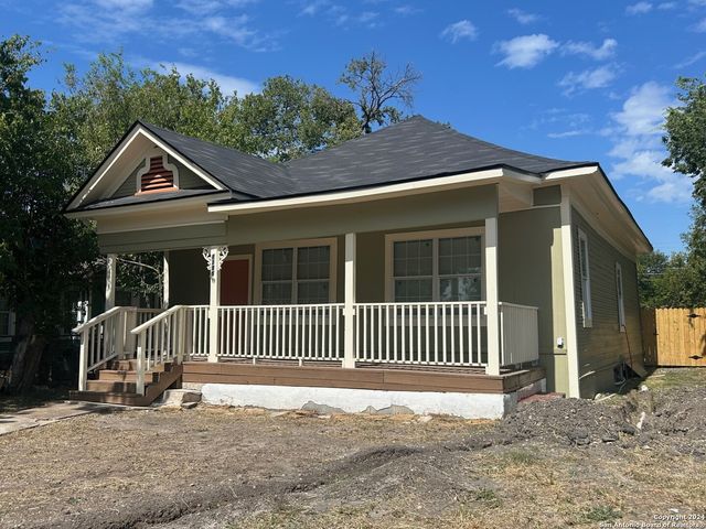 1135 W RIDGEWOOD CT, San Antonio, TX 78201
