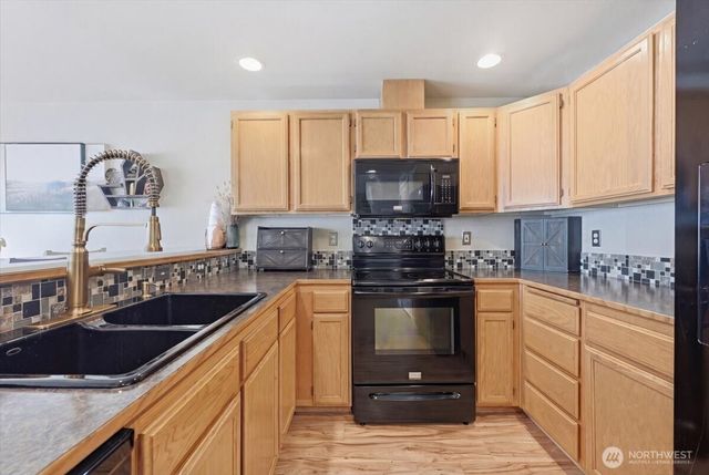 110 S Dunham Avenue, Arlington, WA 98223