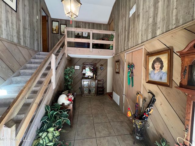 654 Koula Place, Diamondhead, MS 39525