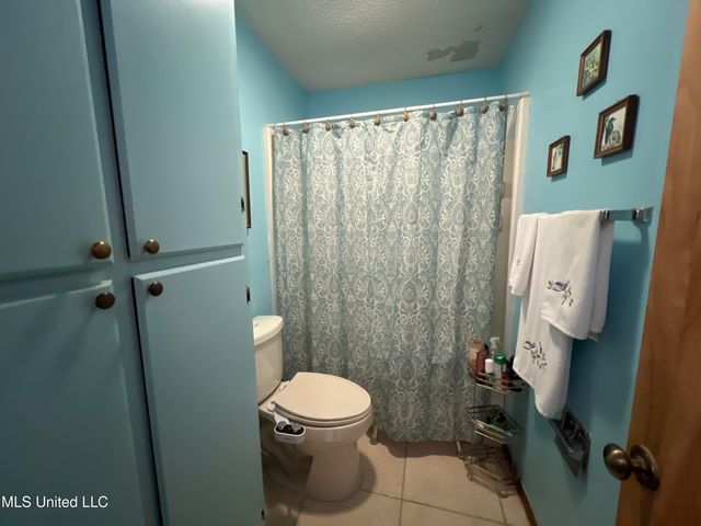 654 Koula Place, Diamondhead, MS 39525
