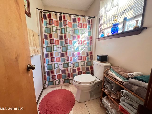 654 Koula Place, Diamondhead, MS 39525