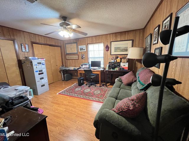 654 Koula Place, Diamondhead, MS 39525
