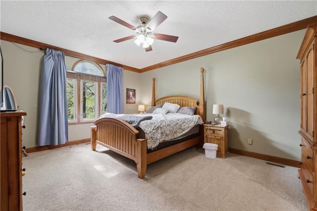 3312 SW Meyer Boulevard, Blue Springs, MO 64015