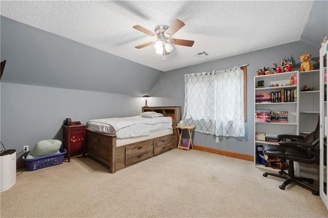 3312 SW Meyer Boulevard, Blue Springs, MO 64015