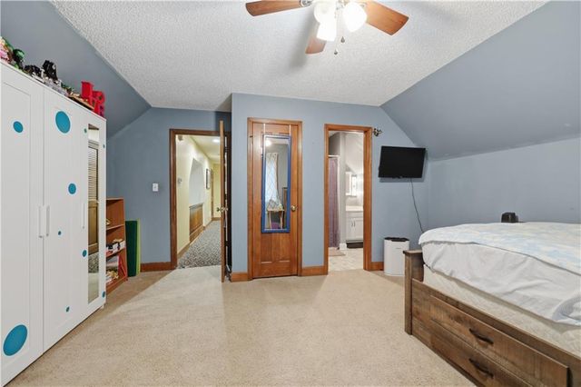 3312 SW Meyer Boulevard, Blue Springs, MO 64015