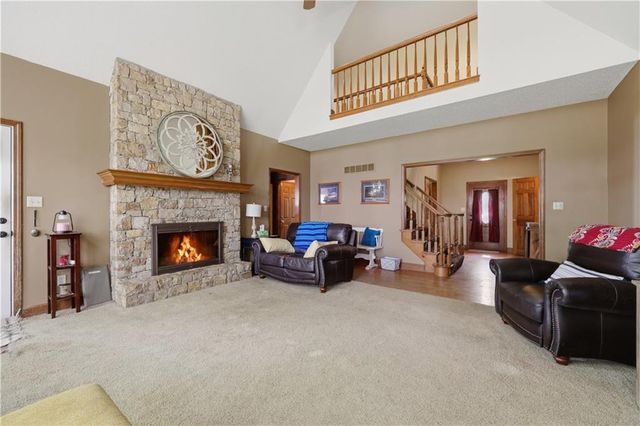 3312 SW Meyer Boulevard, Blue Springs, MO 64015