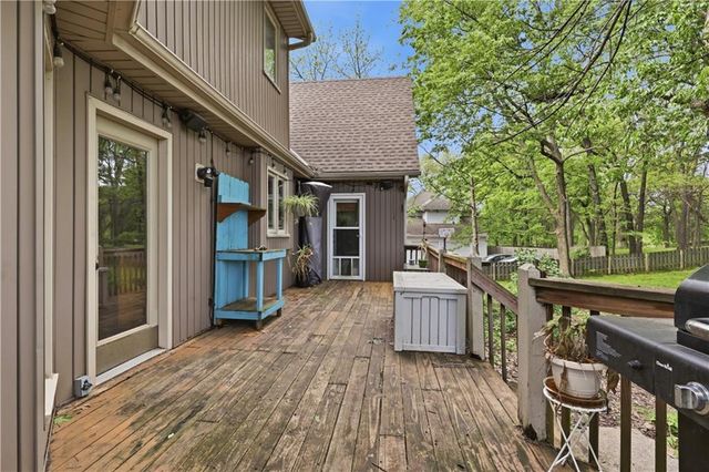 3312 SW Meyer Boulevard, Blue Springs, MO 64015