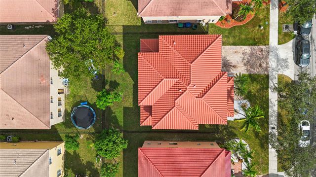 20426 NW 8th Ct, Miami Gardens, FL 33169