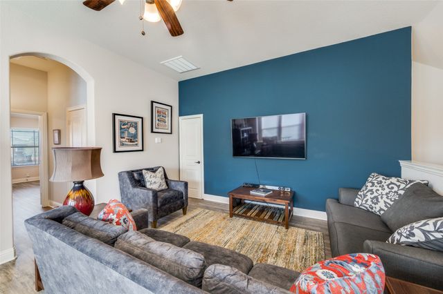 8224 Bonanza, Aubrey, TX 76227