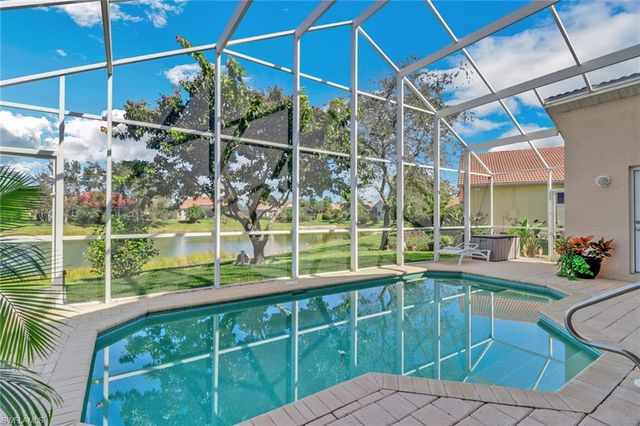 1059 Jardin DR, Naples, FL 34104