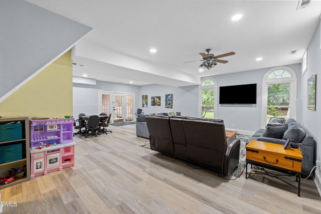 12601 Shallowford Drive, Raleigh, NC 27614