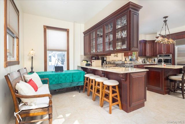 225 Beach 120th Street, Rockaway Park, NY 11694