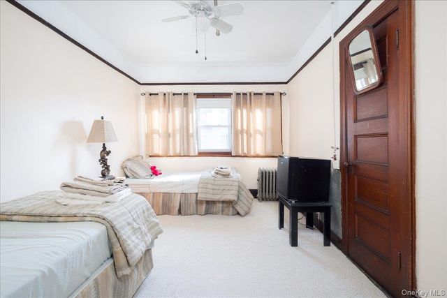 225 Beach 120th Street, Rockaway Park, NY 11694