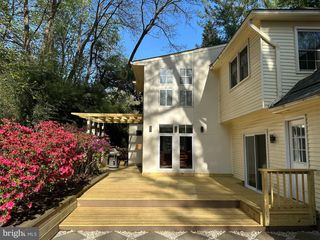 2014 MASON HILL DR, Alexandria, VA 22307
