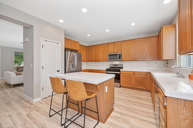 311 Dorinda Ct, Lincoln, CA 95648