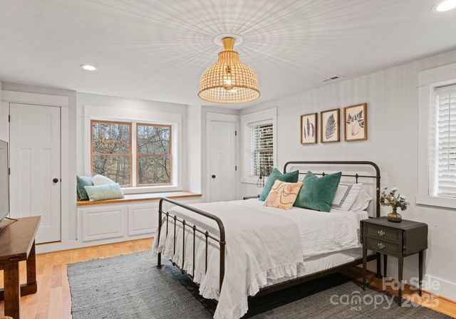 2550 Green Point Lane, Denver, NC 28037