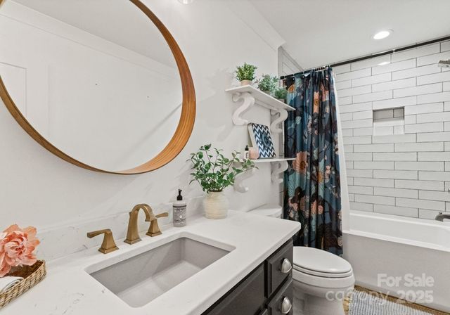 2550 Green Point Lane, Denver, NC 28037