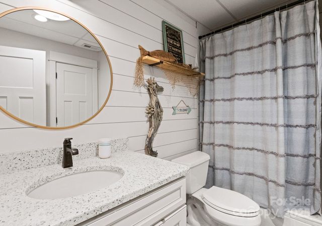 2550 Green Point Lane, Denver, NC 28037