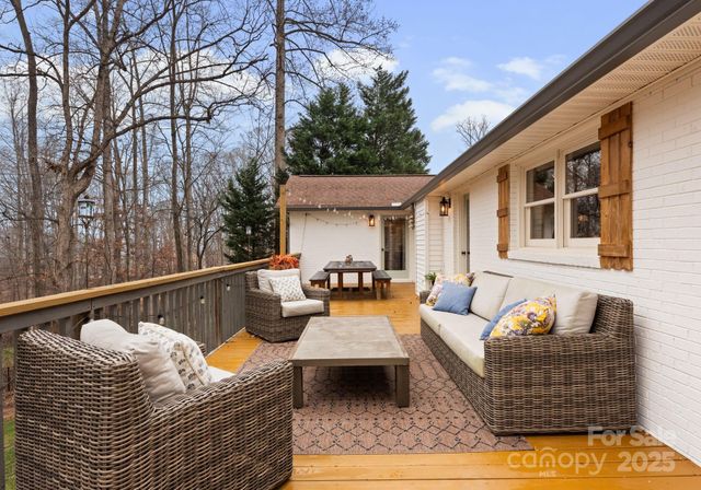 2550 Green Point Lane, Denver, NC 28037