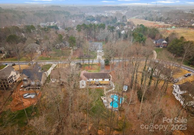 2550 Green Point Lane, Denver, NC 28037