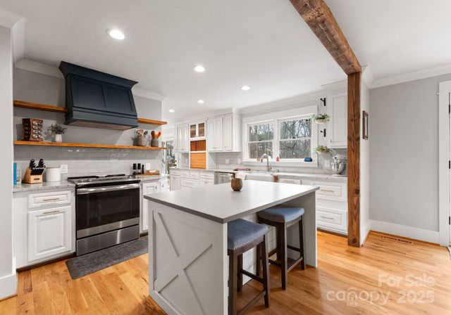 2550 Green Point Lane, Denver, NC 28037