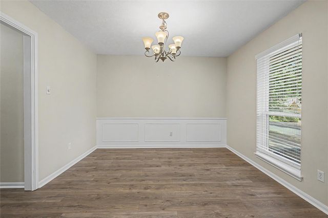 603 Hillcrest Drive, Huntsville, TX 77340
