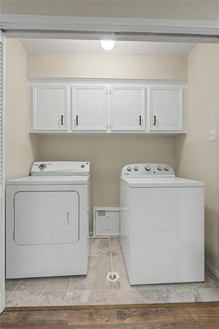 603 Hillcrest Drive, Huntsville, TX 77340