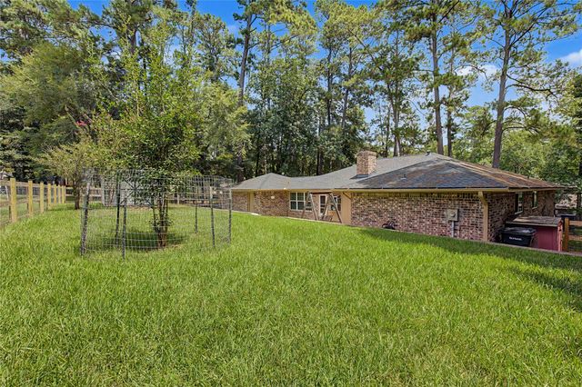 603 Hillcrest Drive, Huntsville, TX 77340