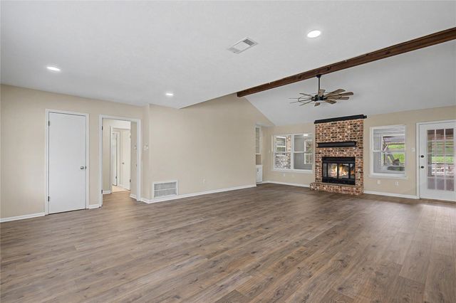 603 Hillcrest Drive, Huntsville, TX 77340