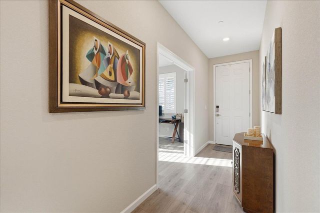 1447 Red Lake Way, Lincoln, CA 95648