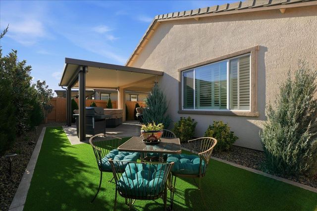 1447 Red Lake Way, Lincoln, CA 95648