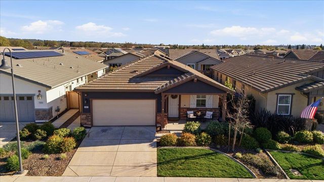 1447 Red Lake Way, Lincoln, CA 95648