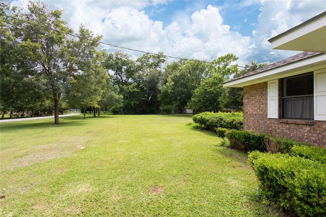 1112 Knox Lane, Wharton, TX 77488